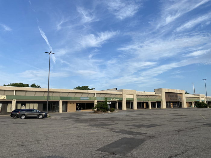South Flint Plaza - June 21 2022 Photo
